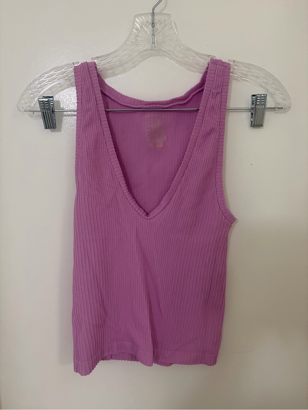 Ribbed V-Neck Tank Top - Lavender Pink